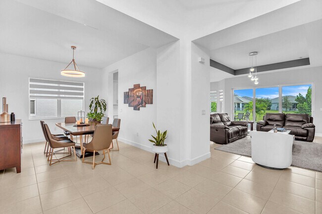 Building Photo - 16074 Whippoorwill Cir