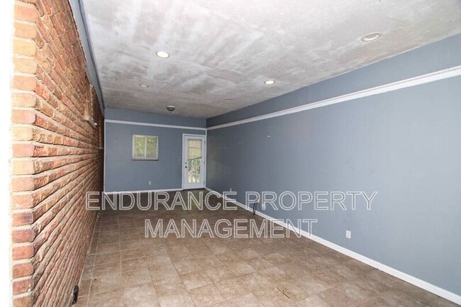 Building Photo - 3448 Ringwood St