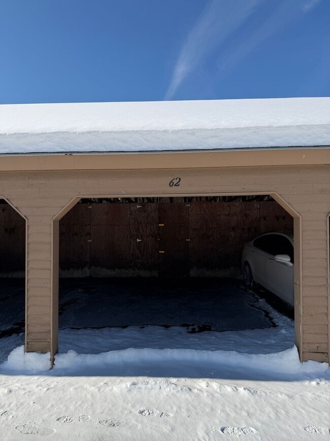 Building Photo - 62 Hayes Ave