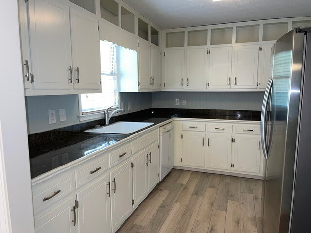 Building Photo - 2139 Gray Meadow Dr