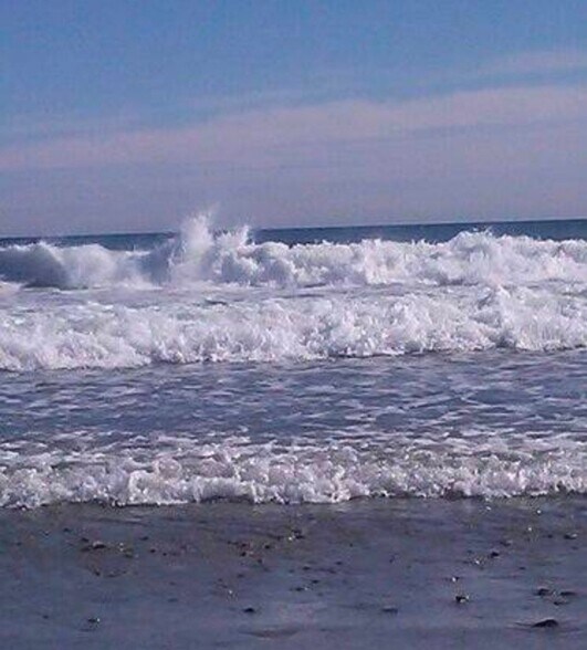 Building Photo - 102 Revere St