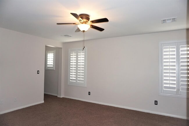 Building Photo - 11161 Sweetstem Ct