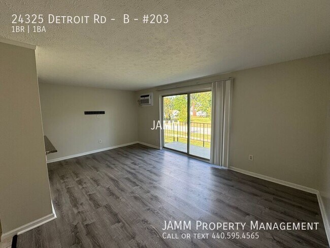 Building Photo - 24325 Detroit Rd