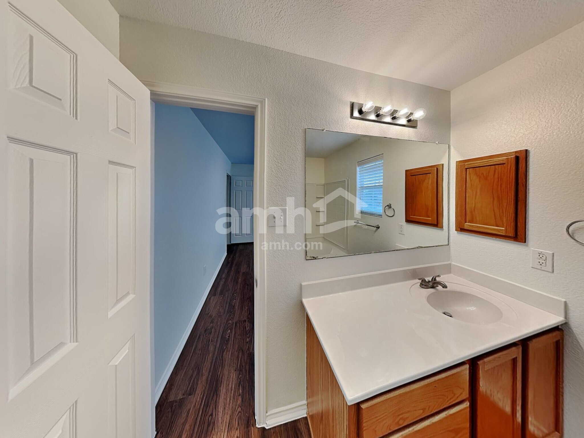 Building Photo - 9315 Juniper Spring