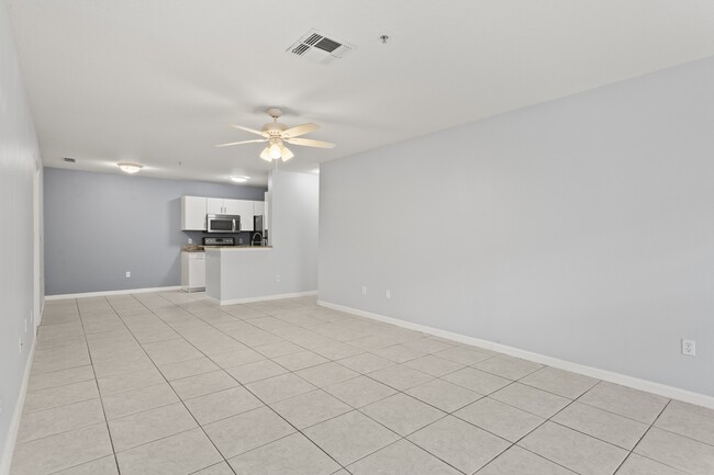 Building Photo - 6548 Swissco Dr