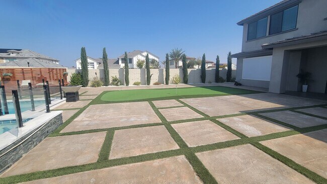 Building Photo - 3701 Parterre Ct