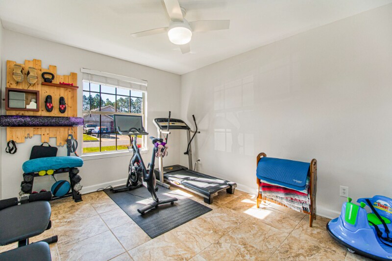 Building Photo - 9720 Brookstone Way