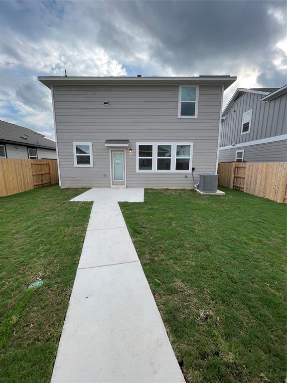 Building Photo - 2406 Amara Levi Ln