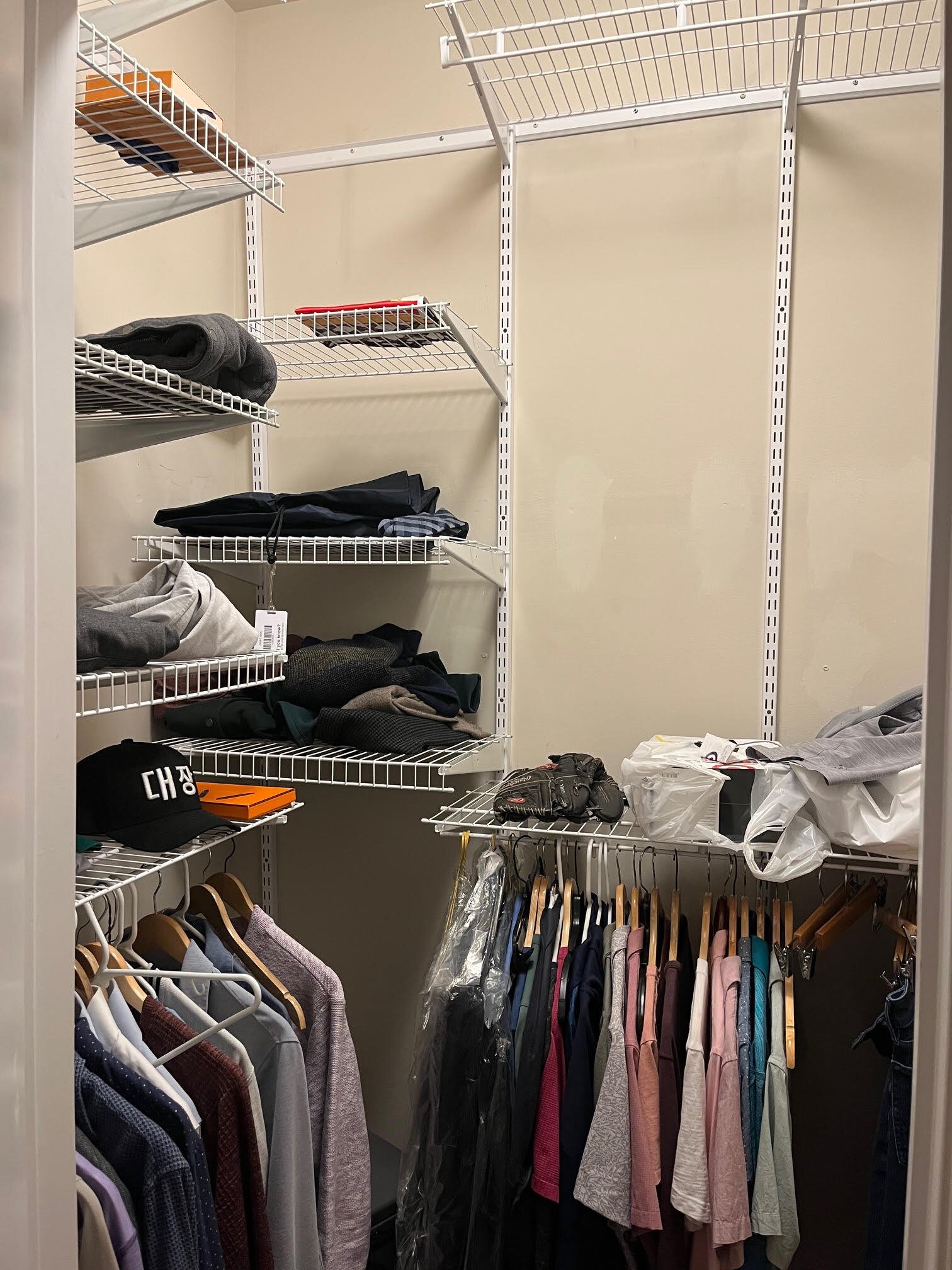 Building Photo - 1442 W Fullerton Ave