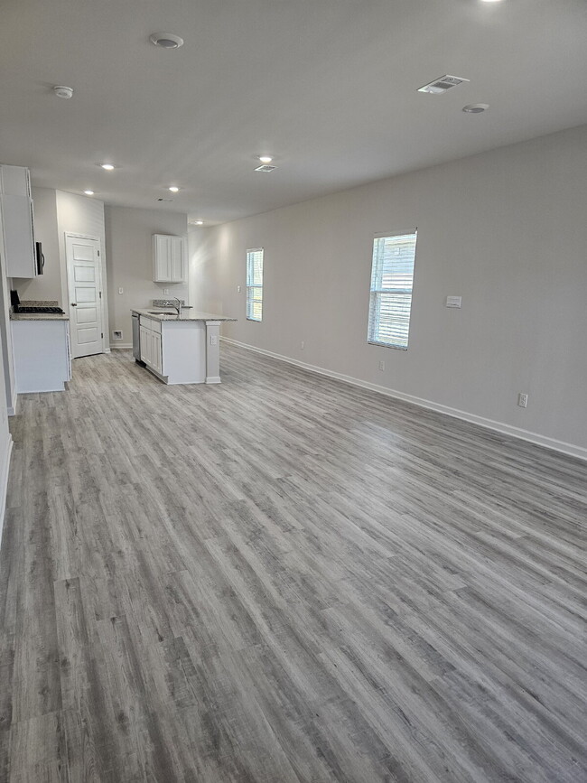 Building Photo - "New Construction 4-Bed Gem on Renova Driv...