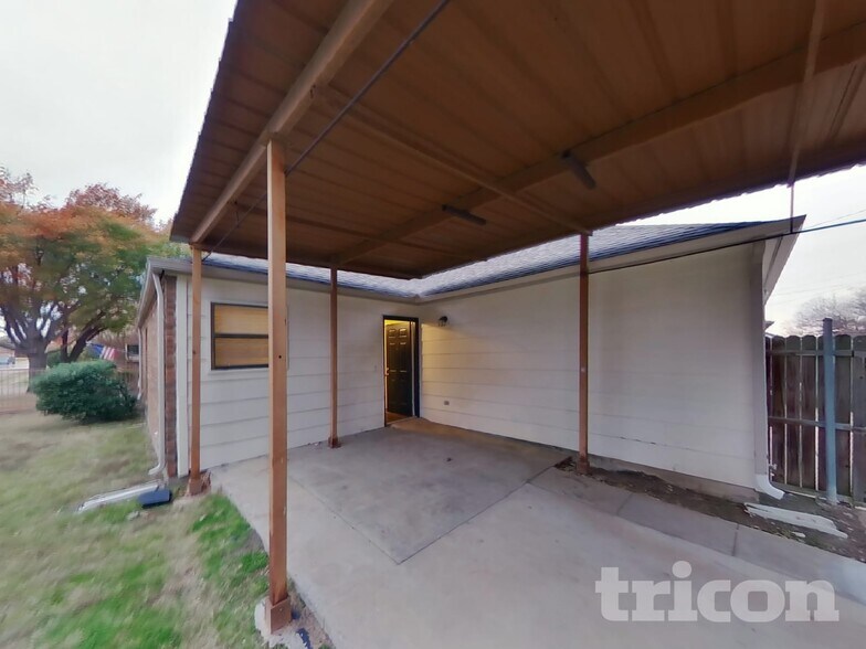 Building Photo - 602 Snapdragon Trail