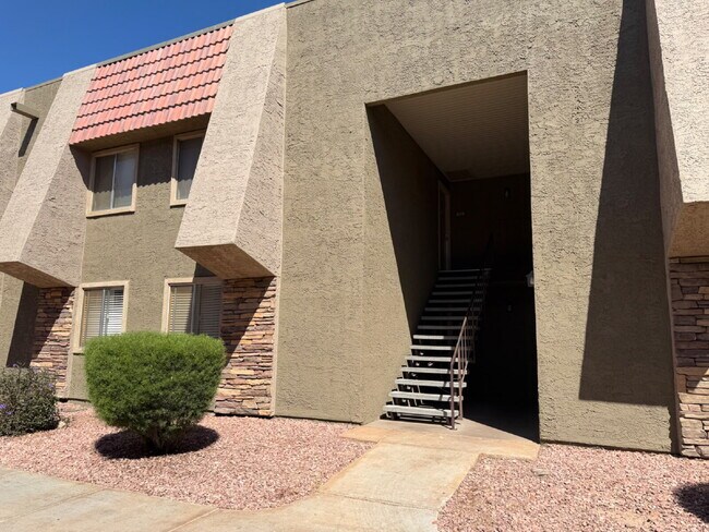 Building Photo - Las Vegas Guard-Gated Condo for Rent | 2 Bedroom Upstairs Unit | River Glen Community