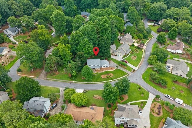 Building Photo - 4496 Windsor Oaks Dr