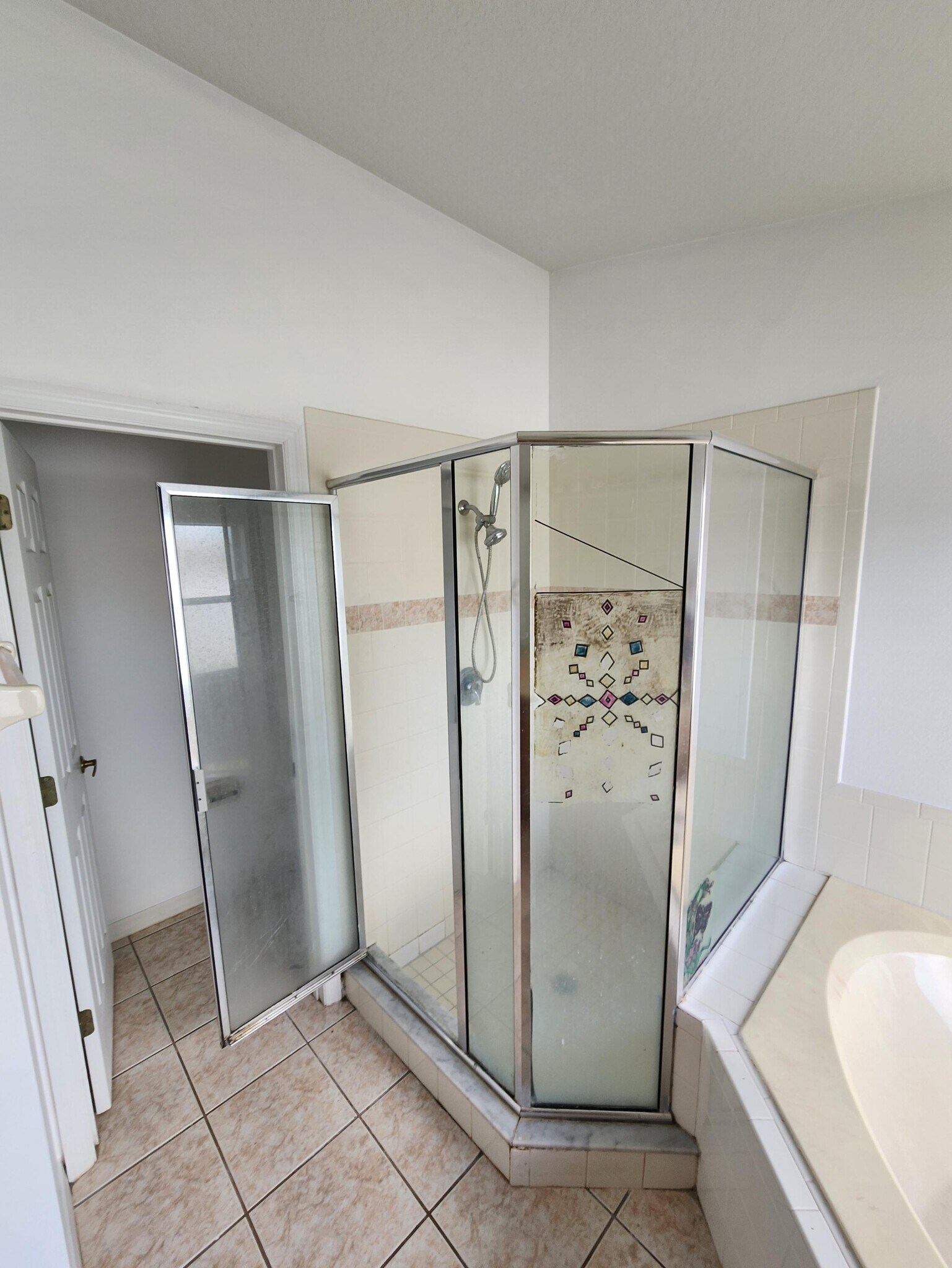 master bath - 1007 Deddington Pl