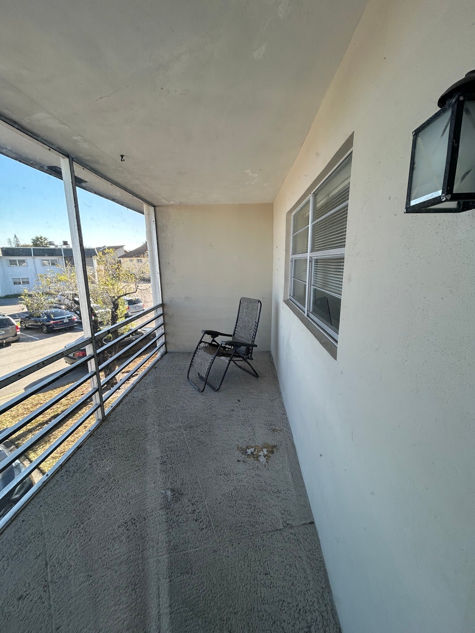 Building Photo - 6507 Winfield Blvd