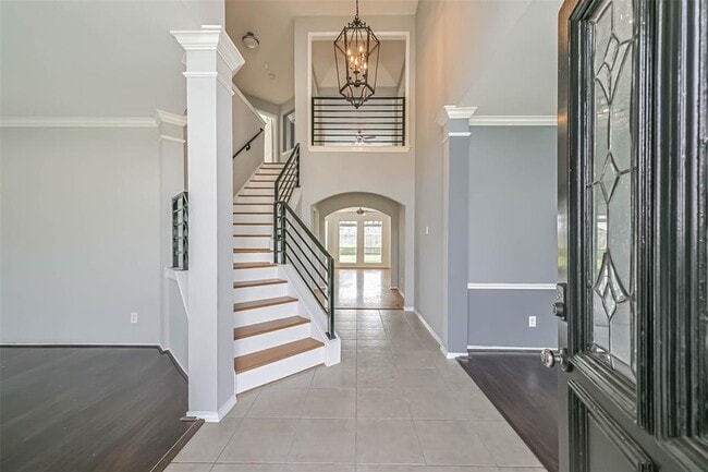 Building Photo - 9910 Brook Meadow Ln