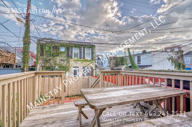 Building Photo - 2335 Eastern Ave