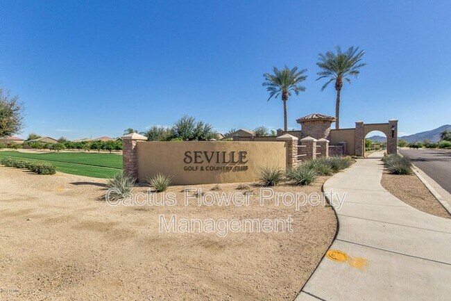 Building Photo - 3628 E Janelle Way