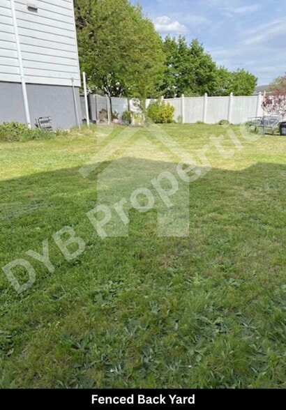 Building Photo - 56 Kent Ln