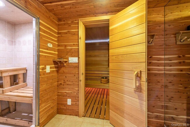 Building Photo - 3 Barkers Point Rd