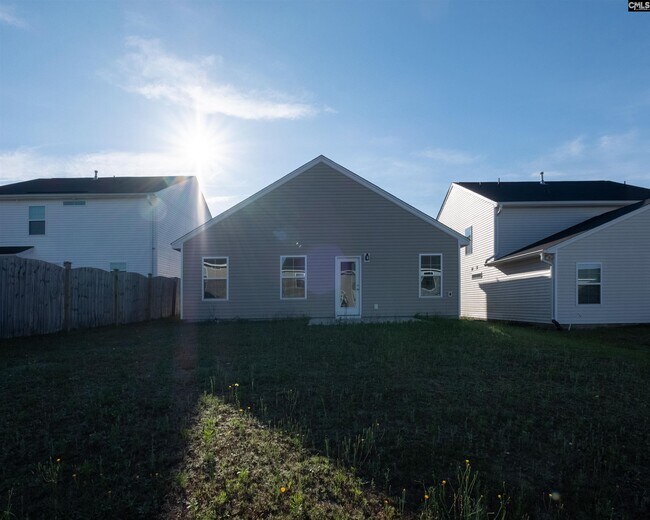 Building Photo - 661 Penfolds Wy