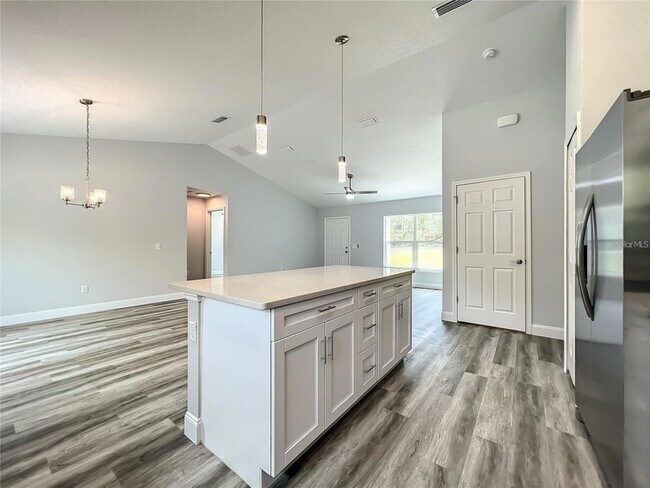 Building Photo - 15962 SW 53rd Ct