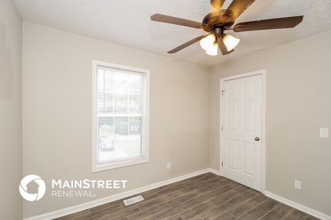 Building Photo - 125 Crestworth Ct