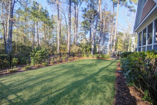 Building Photo - 4783 Stono Links Dr