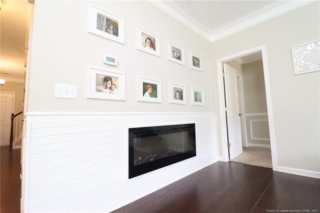 Building Photo - 809 Poplar St