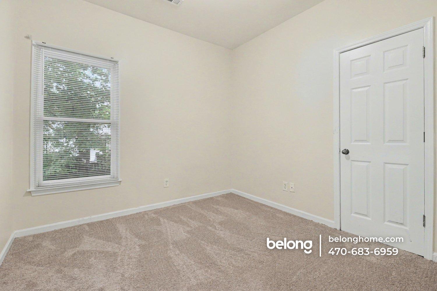 Building Photo - 711 Meldrum St NW