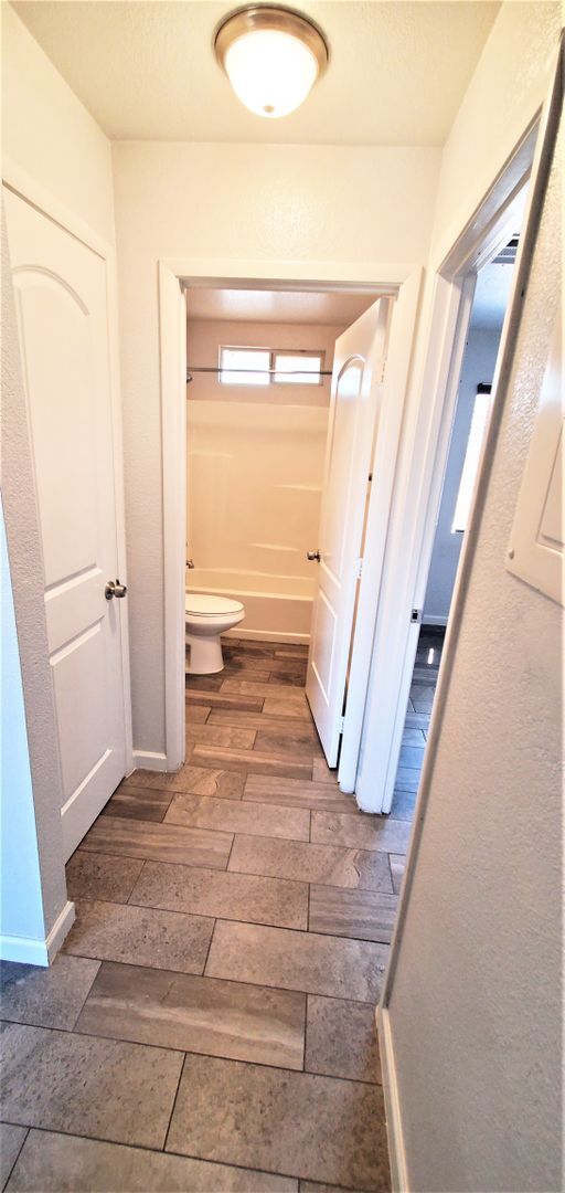 Building Photo - 938 Fourth St