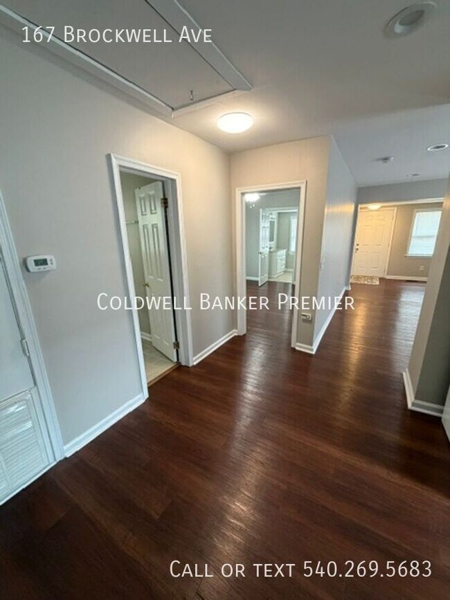 Building Photo - 167 Brockwell Ave
