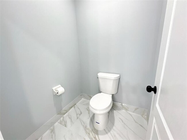 Building Photo - 2310 Shoma Ln