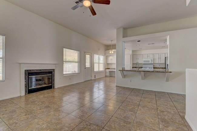 Building Photo - AMERICANA Property Mgmt - Great 2 story, 4 beds house with pool in Desert Shores