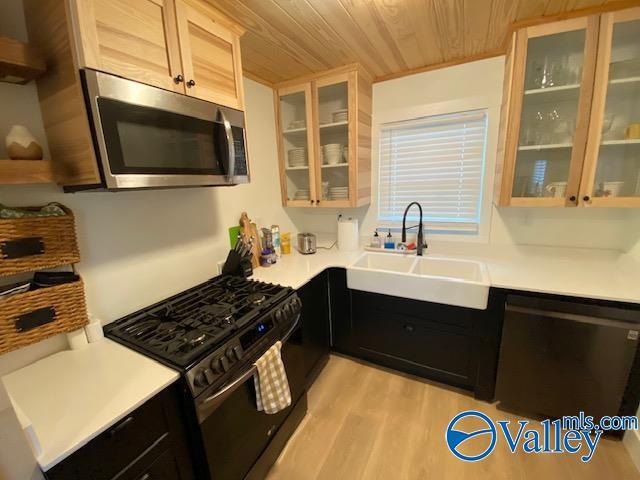 Building Photo - 1236 Oshaughnessy Ave NE