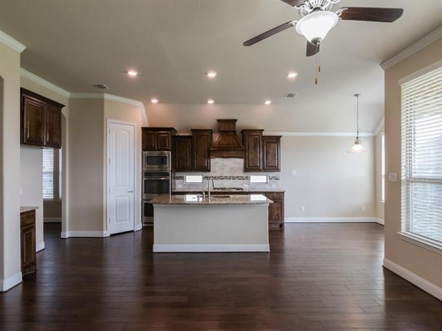 Building Photo - 313 Wyndale Ct