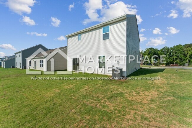 Building Photo - 3402 Saddlebred Dr