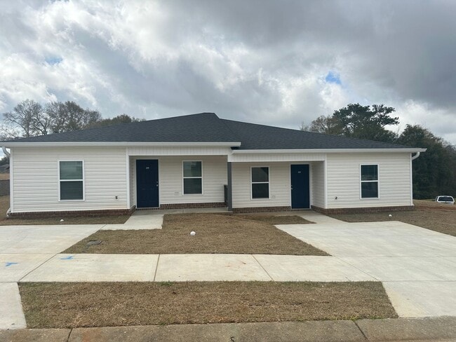 Building Photo - 219 Charleston Dr