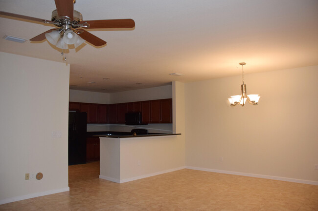 Building Photo - 4536 Monarch Way