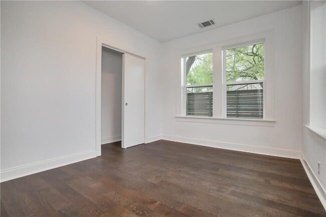 Building Photo - 4500 Avenue H