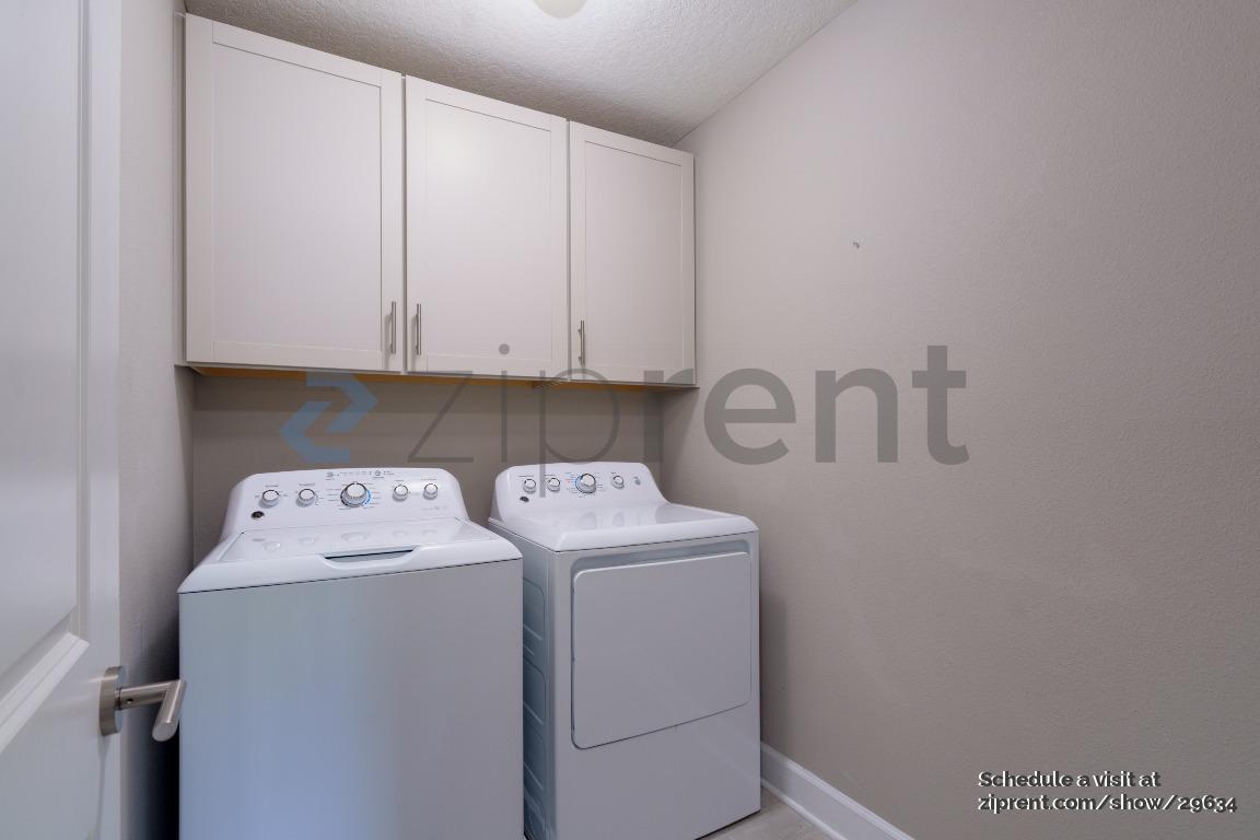 Building Photo - 9347 Scaup Way