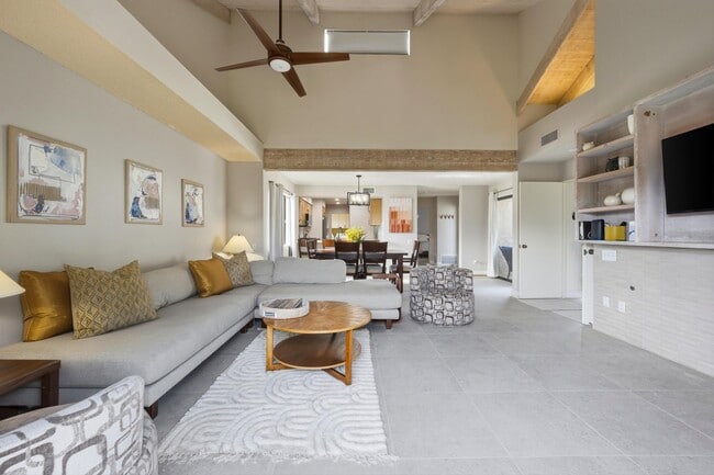 Building Photo - 436 Sunningdale Dr