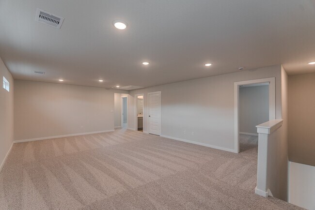 Building Photo - 8555 Blueberry Ash St