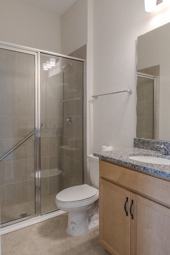 Building Photo - 16705 Victoria Grv Aly