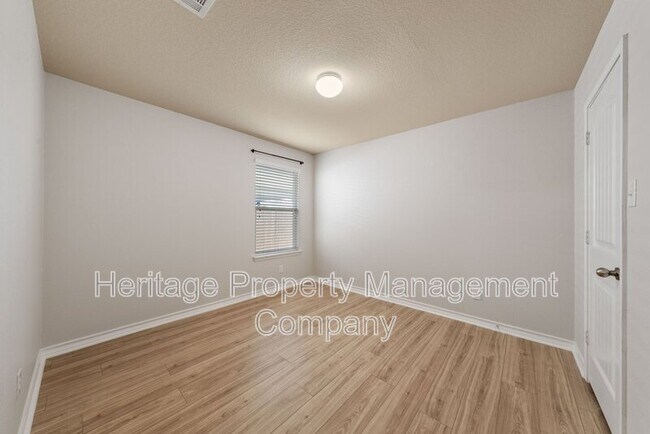 Building Photo - 5923 Overture Dawn