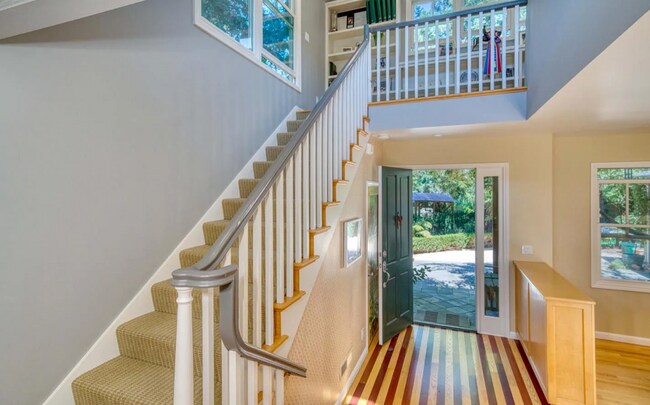 Building Photo - Woodside Classic 3 Bedroom on Beautiful Park Like Yard