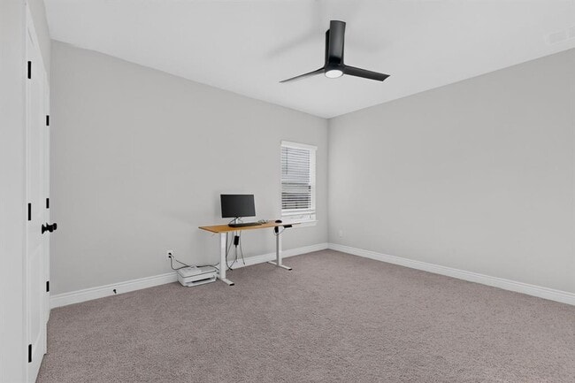 Building Photo - 108 Red Camella Dr