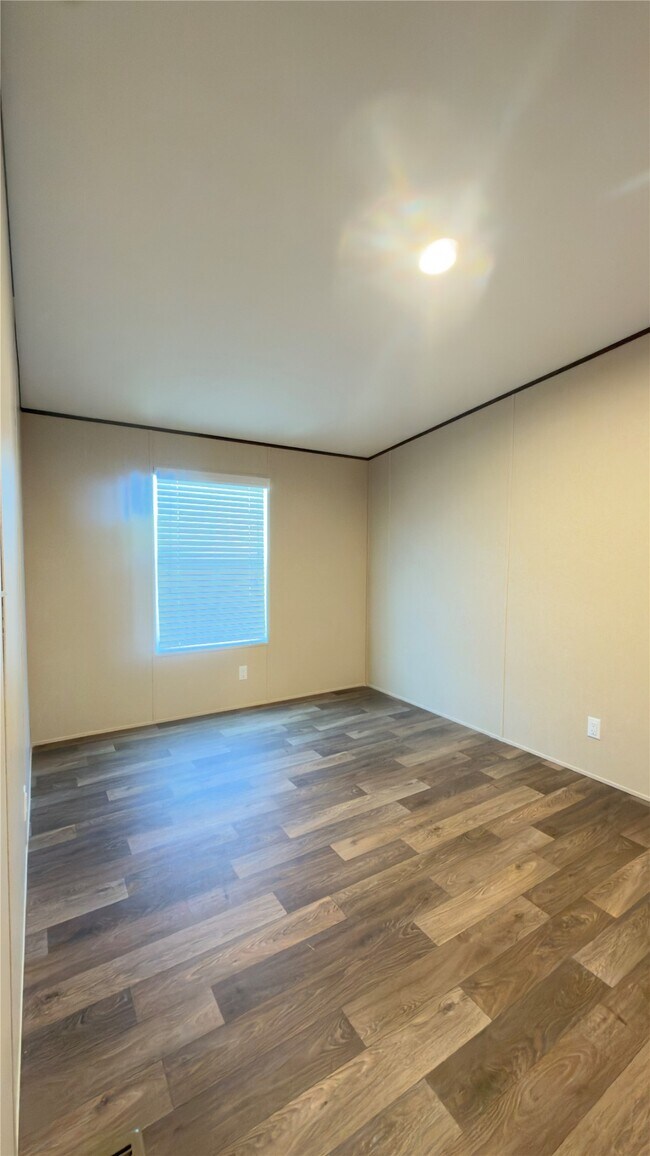 Building Photo - 7173 Rd 5878