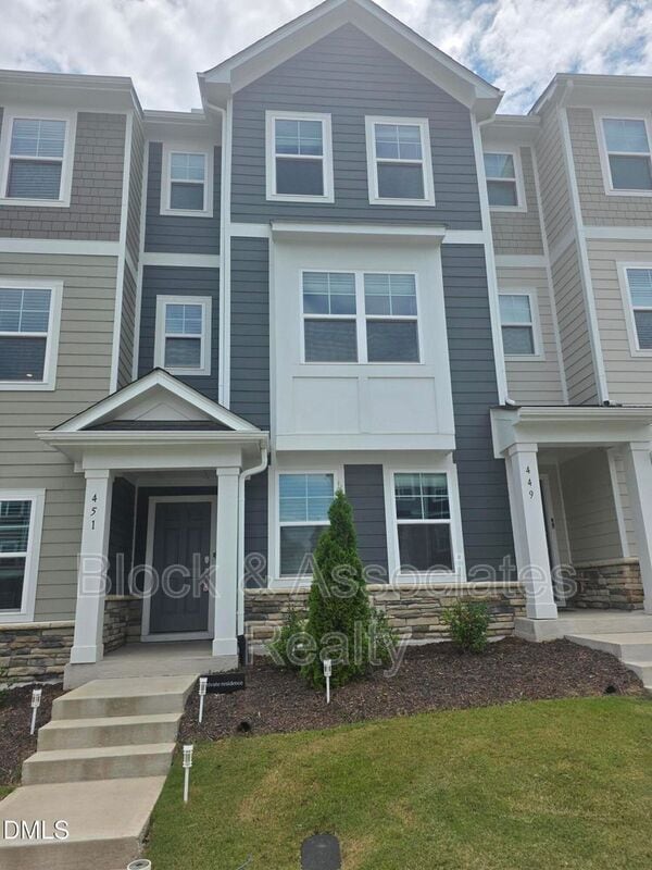 Building Photo - 451 Carolina Spgs Blvd