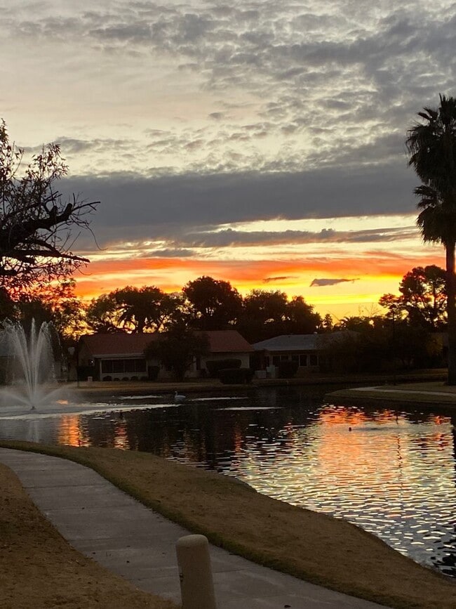 Building Photo - Updated home with lake views in Leisure World.  A 45+ Active Adult Resort Community.  Available M...